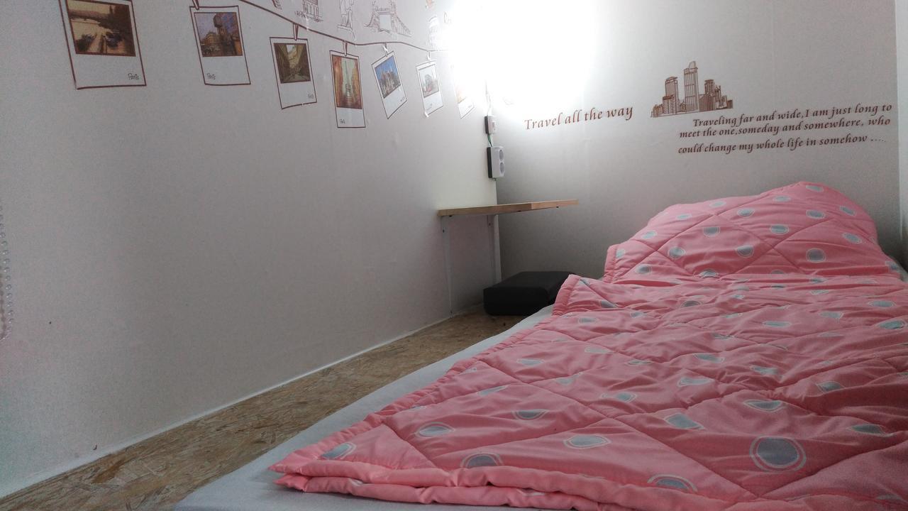 Ocean Capsule Guesthouse Gangneung Ngoại thất bức ảnh
